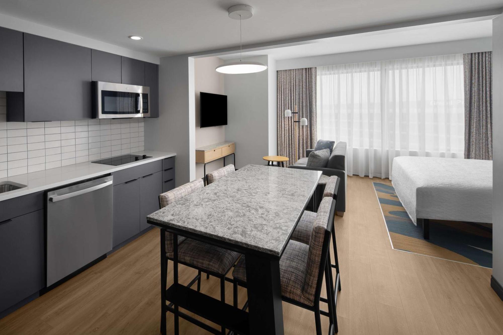 Homewood Suites By Hilton Grand Prairie At Epiccentral Exterior photo